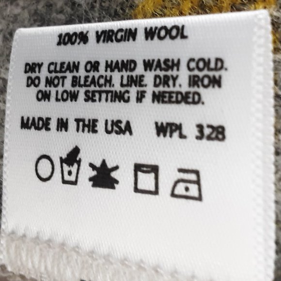 Faribault Woolen Mill Company 100% Wool Plaid Grey Green Oblong Scarf New! - Picture 15 of 15